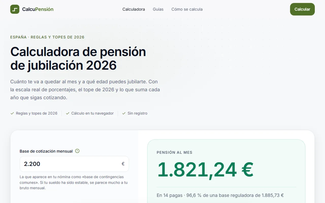 Calculadora de CalcuPensión mostrando la pensión mensual estimada y la base reguladora